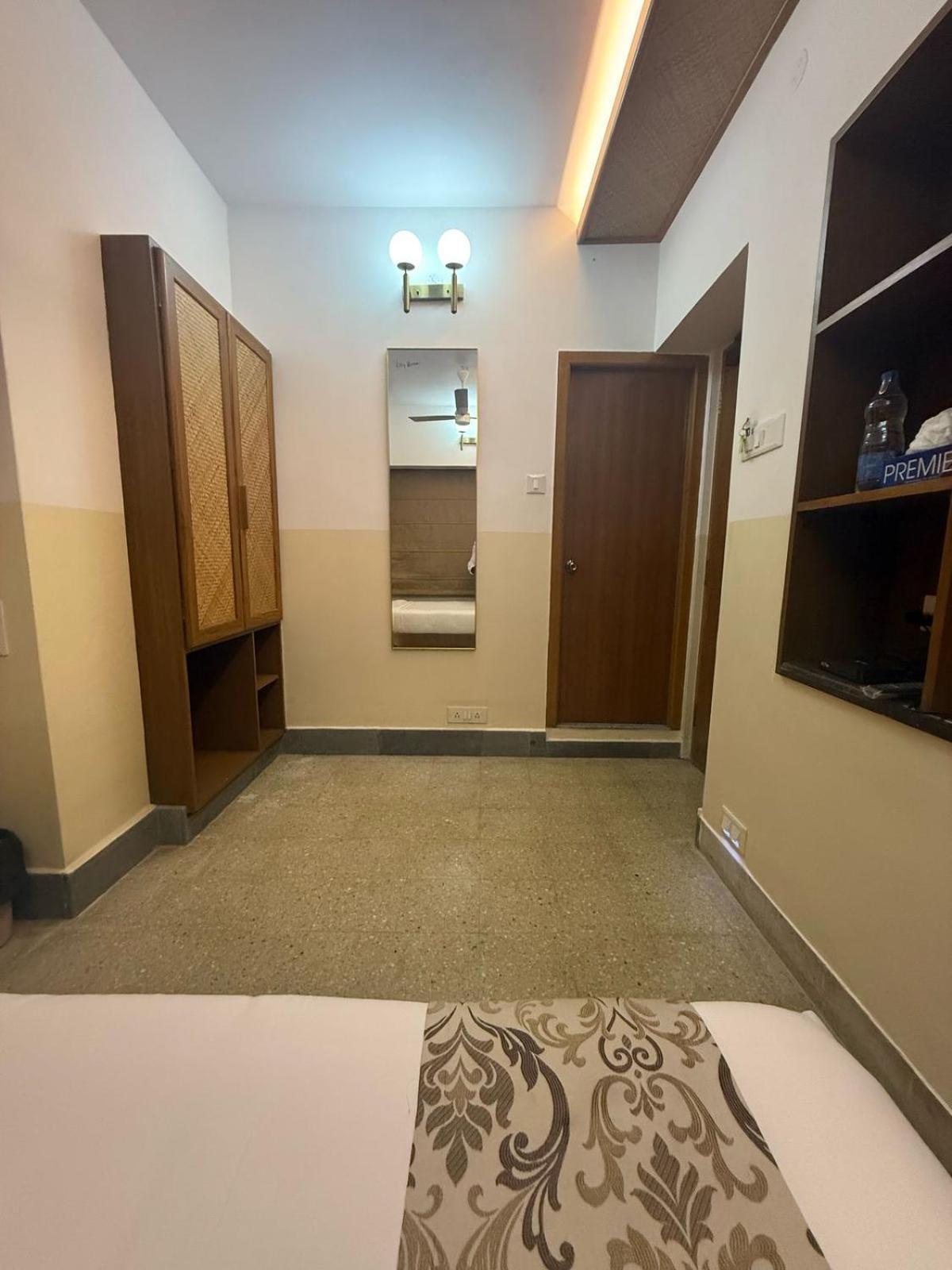 Hanu Reddy Residences Poes Garden Ченнаи Экстерьер фото