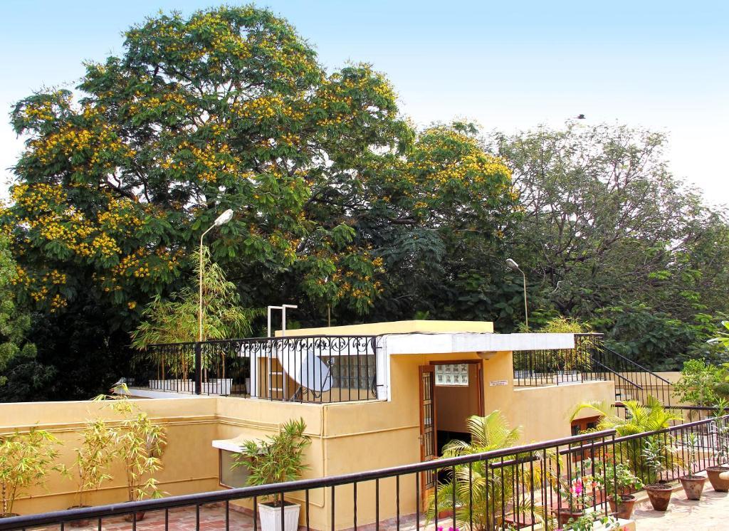 Hanu Reddy Residences Poes Garden Ченнаи Экстерьер фото
